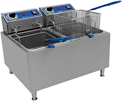 Globe Food Equipment Countertop Electric 32 LB Oil Capacity Fryer